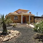 Casa Del Sol: Spacious 3-bedroom With Private Solar-heated Pool Villa *