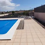 Villa Casa Del Sol: Spacious 3-bedroom With Private Solar-heated Pool *