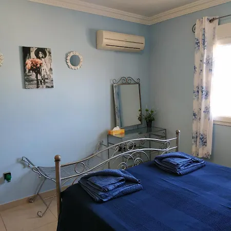 Casa Del Sol: Spacious 3-bedroom With Private Solar-heated Pool Villa