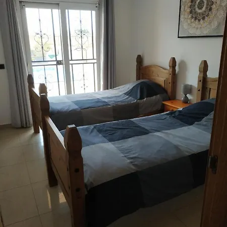 Villa Casa Del Sol: Spacious 3-bedroom With Private Solar-heated Pool