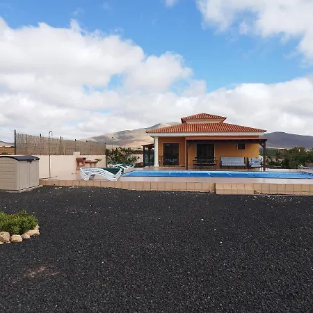 Casa Del Sol 3 Bedroom With Private Solar Covered 12m X 6m Pool Minimum 7 Nights Chromecast And Wifi Throughout The *