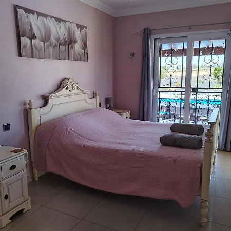 Villa Casa Del Sol 3 Bedroom With Private Solar Covered 12m X 6m Pool Minimum 7 Nights Chromecast And Wifi Throughout The Triquivijate