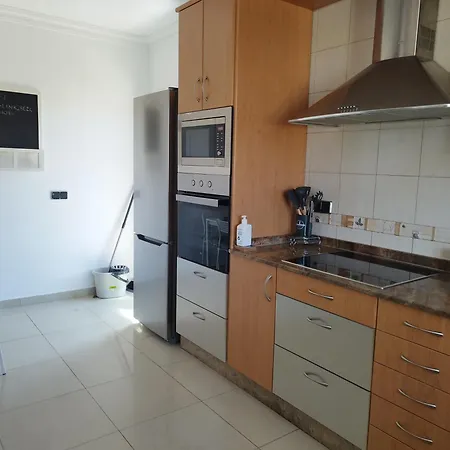 Casa Del Sol: Spacious 3-bedroom With Private Solar-heated Pool Triquivijate