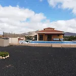 Casa Del Sol 3 Bedroom With Private Solar Covered 12m X 6m Pool Minimum 7 Nights Chromecast And Wifi Throughout The *