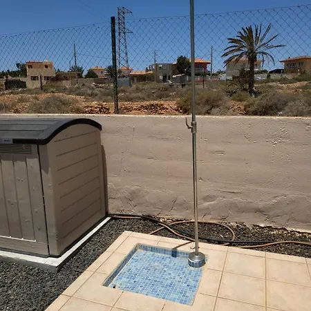 Casa Del Sol 3 Bedroom With Private Solar Covered 12m X 6m Pool Minimum 7 Nights Chromecast And Wifi Throughout The * Triquivijate