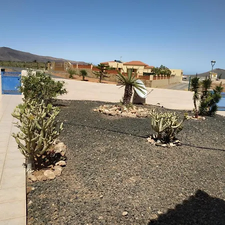 Casa Del Sol 3 Bedroom With Private Solar Covered 12m X 6m Pool Minimum 7 Nights Chromecast And Wifi Throughout The *