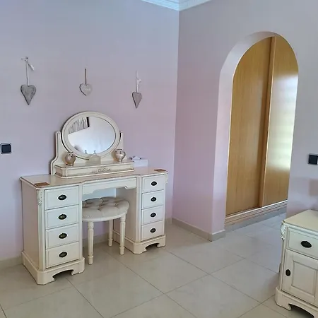 Willa Casa Del Sol 3 Bedroom With Private Solar Covered 12m X 6m Pool Minimum 7 Nights Chromecast And Wifi Throughout The