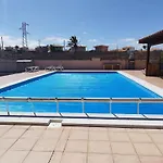 ヴィラ Casa Del Sol 3 Bedroom With Private Solar Covered 12m X 6m Pool Minimum 7 Nights Chromecast And Wifi Throughout The