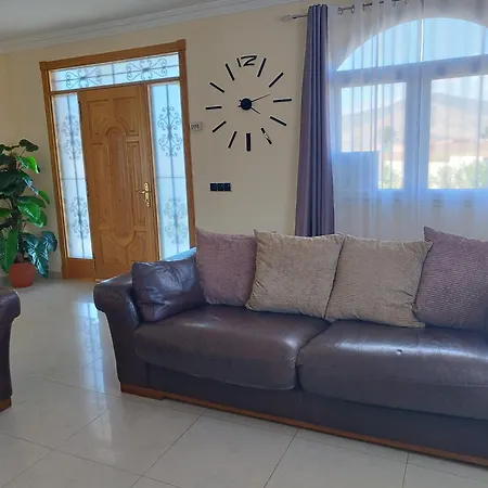 ヴィラ Casa Del Sol 3 Bedroom With Private Solar Covered 12m X 6m Pool Minimum 7 Nights Chromecast And Wifi Throughout The